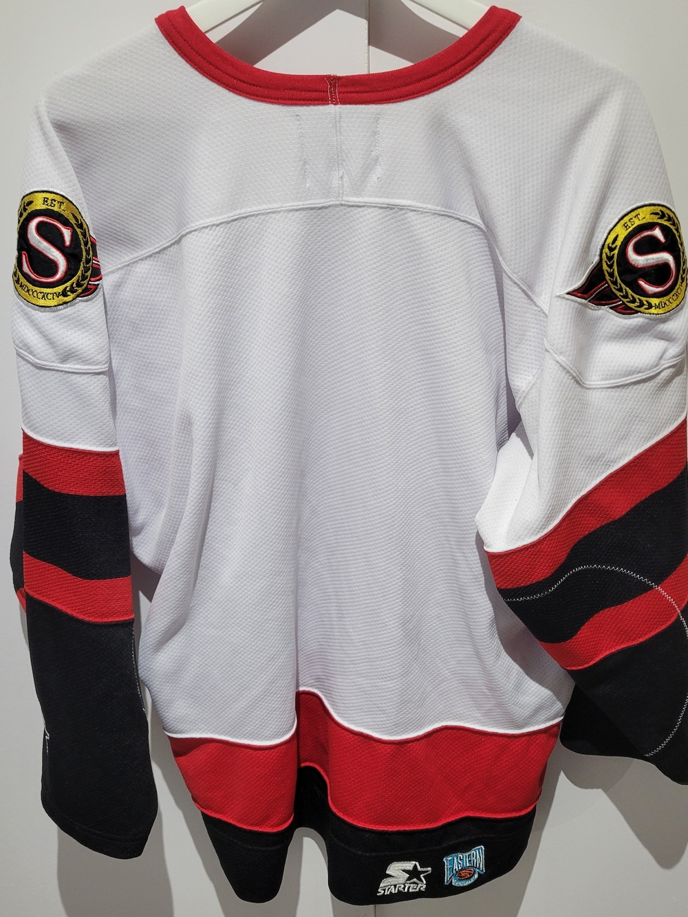 STARTER Vintage Ottawa Senators White and Red NHL Jersey, Large - Picture 3 of 3